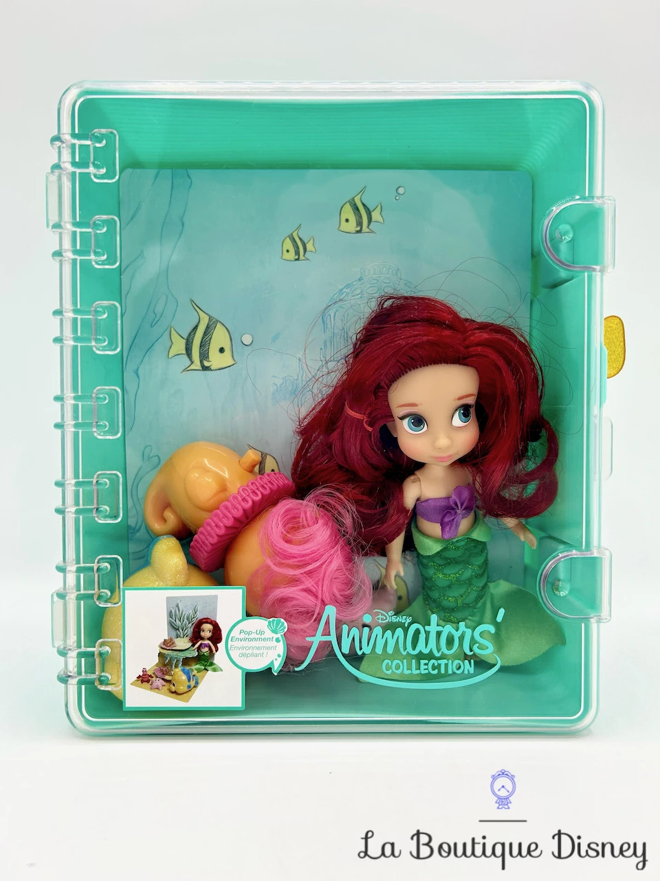 Ensemble De Jeu Coffret Mini Poupée Ariel La Petite Sirène Animators Collection Disney Store Pop Up Environnement Valise 5 Ensemble De Jeu Coffret Mini Poupée Ariel La Petite Sirène Animators Collection Disney Store Pop Up Environnement Valise – Image 3