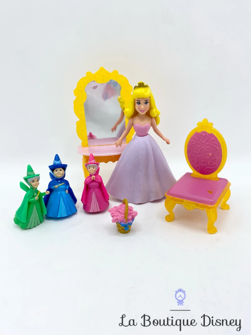 Figurine Fashion Polly Pocket Aurore La Belle Au Bois Dormant Fairy Tale Scene Disney Princess Mattel 2011 Sleeping Mini Poupée 3 Figurine Fashion Polly Pocket Aurore La Belle Au Bois Dormant Fairy Tale Scene Disney Princess Mattel 2011 Sleeping Mini Poupée