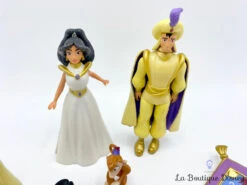 Figurine Magiclip Jasmine Aladdin DisneyParks Disney Store Princess Deluxe Dress Up Fashion Polly Pocket 8 Figurine Magiclip Jasmine Aladdin DisneyParks Disney Store Princess Deluxe Dress Up Fashion Polly Pocket -Meilleur Jouets Magasin figurine fashion polly pocket magiclip jasmine aladdin disney vetements clip mini poupee 3
