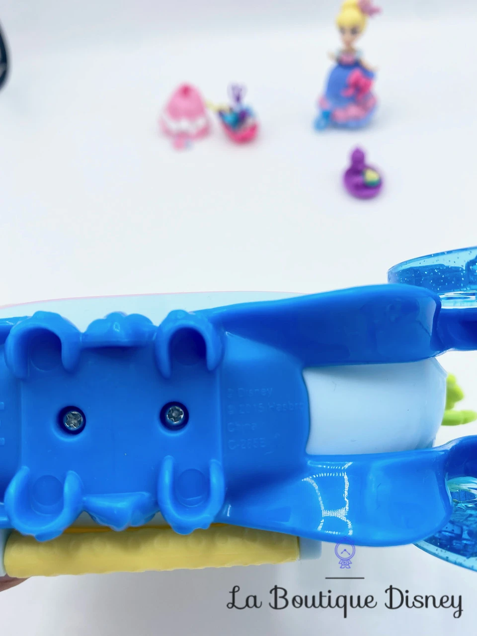 Jouet Figurine Little Kingdom Le Carrosse De Cendrillon Disney Princess Hasbro Polly Clip Mini Poupée 7 Jouet Figurine Little Kingdom Le Carrosse De Cendrillon Disney Princess Hasbro Polly Clip Mini Poupée – Image 5