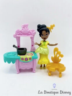 Figurine Little Kingdom Instants Magiques Le Café Cajun De Tiana La Princesse Et La Grenouille Disney Princess Hasbro Polly Clip