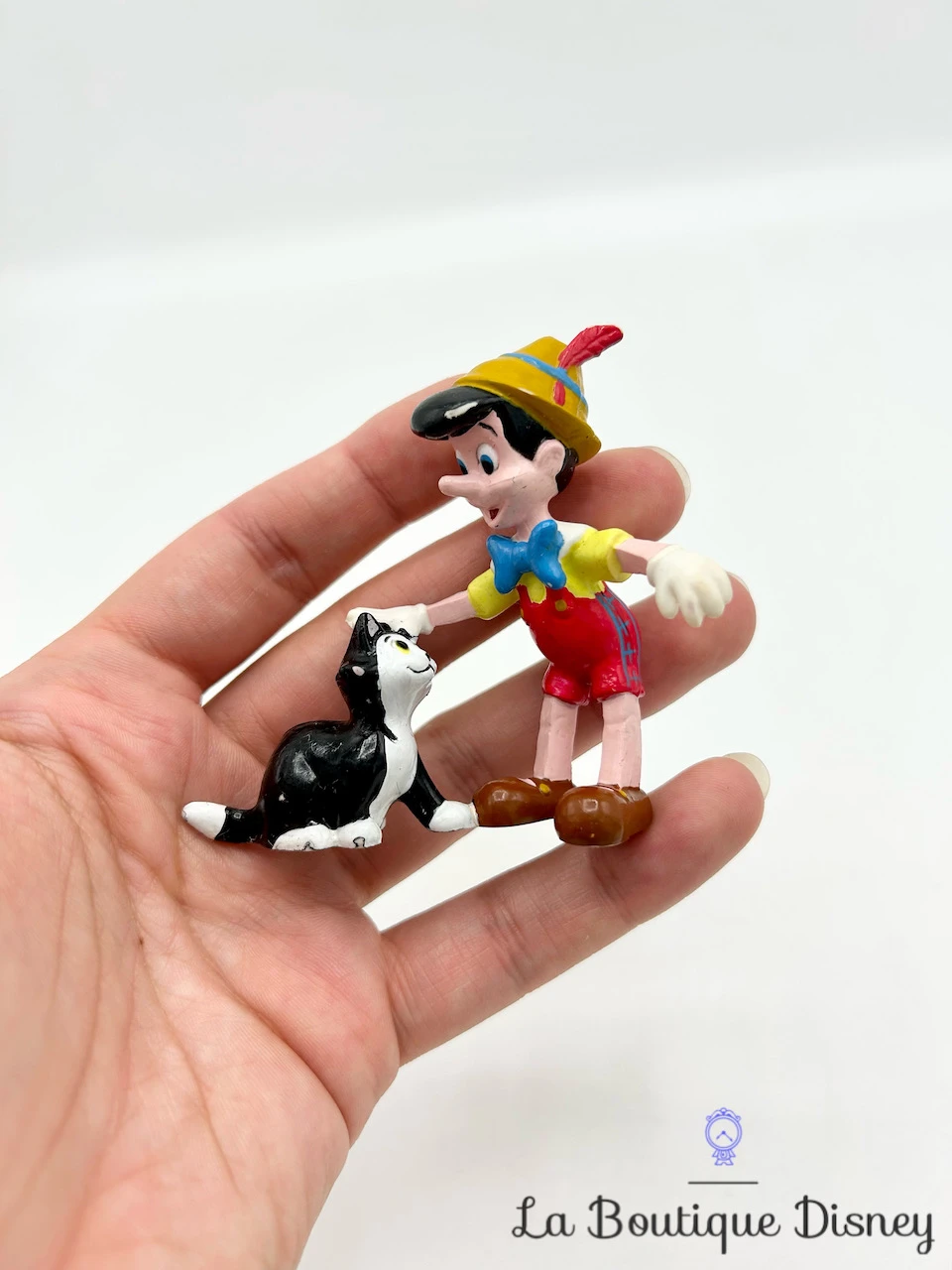 Figurine Pinocchio Figaro Disney Applause Marionnette Bois Chat Noir 6 Cm 5 Figurine Pinocchio Figaro Disney Applause Marionnette Bois Chat Noir 6 Cm – Image 3