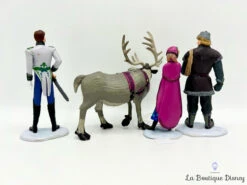 Figurines Playset La Reine Des Neiges Disneyland Paris 2015 Disney Anna Kristoff Hans Sven -Meilleur Jouets Magasin figurines anna sven kristoff hans la reine des neiges disney store playset 3