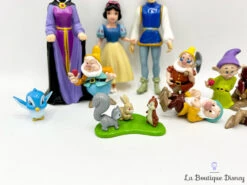 Figurines Blanche Neige Et Les Sept Nains Playset Disney Store Coffret Ensemble De Jeu -Meilleur Jouets Magasin figurines blanche neige et les sept nains playset disney store coffret ensembe de jeu 5
