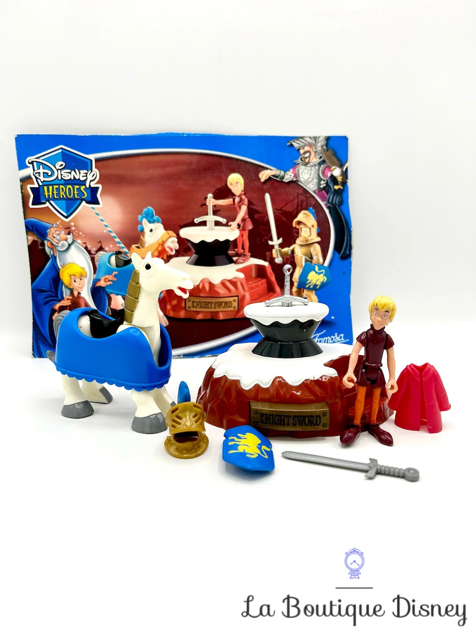 Figurines Arthur Épée Excalibur Merlin L'enchanteur Disney Heroes Famosa Vintage 3 Figurines Arthur Épée Excalibur Merlin L'enchanteur Disney Heroes Famosa Vintage