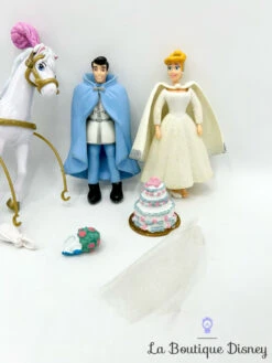 Figurine Fashion Polly Pocket Mariage Cendrillon Prince Disney Princess Mattel Mariée Chevaux 7 Figurine Fashion Polly Pocket Mariage Cendrillon Prince Disney Princess Mattel Mariée Chevaux -Meilleur Jouets Magasin figurines fashion polly pocket mariage cendrillon prince disney mattel mini poupees vetements chevaux 1