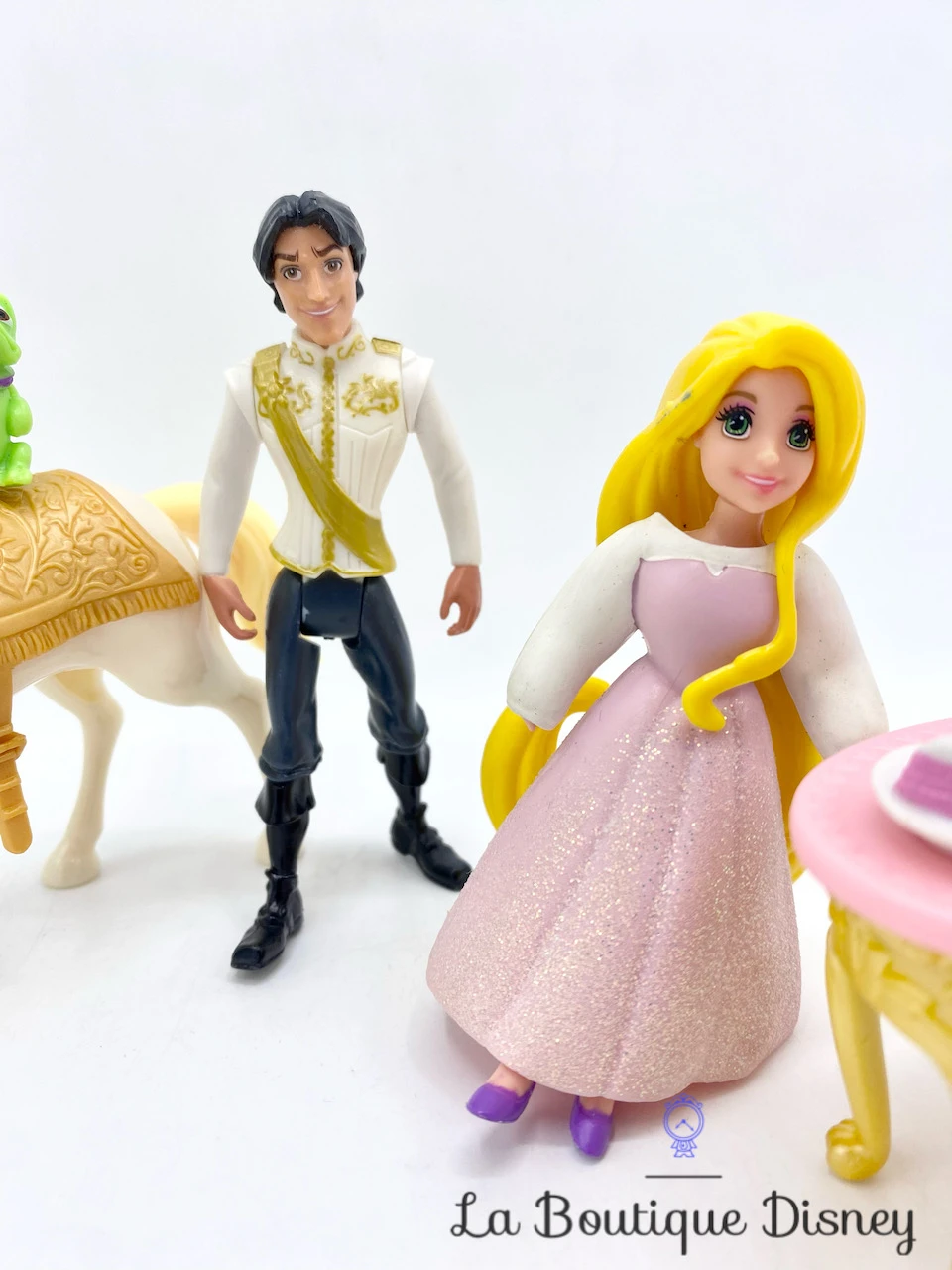 Figurines Fashion Polly Pocket Raiponce Flynn Mariage Disney Princess Mattel Rapunzel Wedding Party Mini Poupée 5 Figurines Fashion Polly Pocket Raiponce Flynn Mariage Disney Princess Mattel Rapunzel Wedding Party Mini Poupée – Image 3