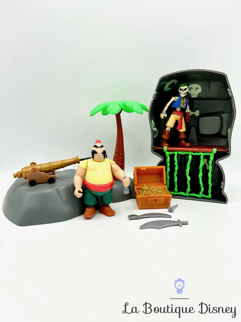 Figurines Pirate Squelette Ile Du Crâne Disney Heroes Peter Pan Famosa Vintage 3 Figurines Pirate Squelette Ile Du Crâne Disney Heroes Peter Pan Famosa Vintage