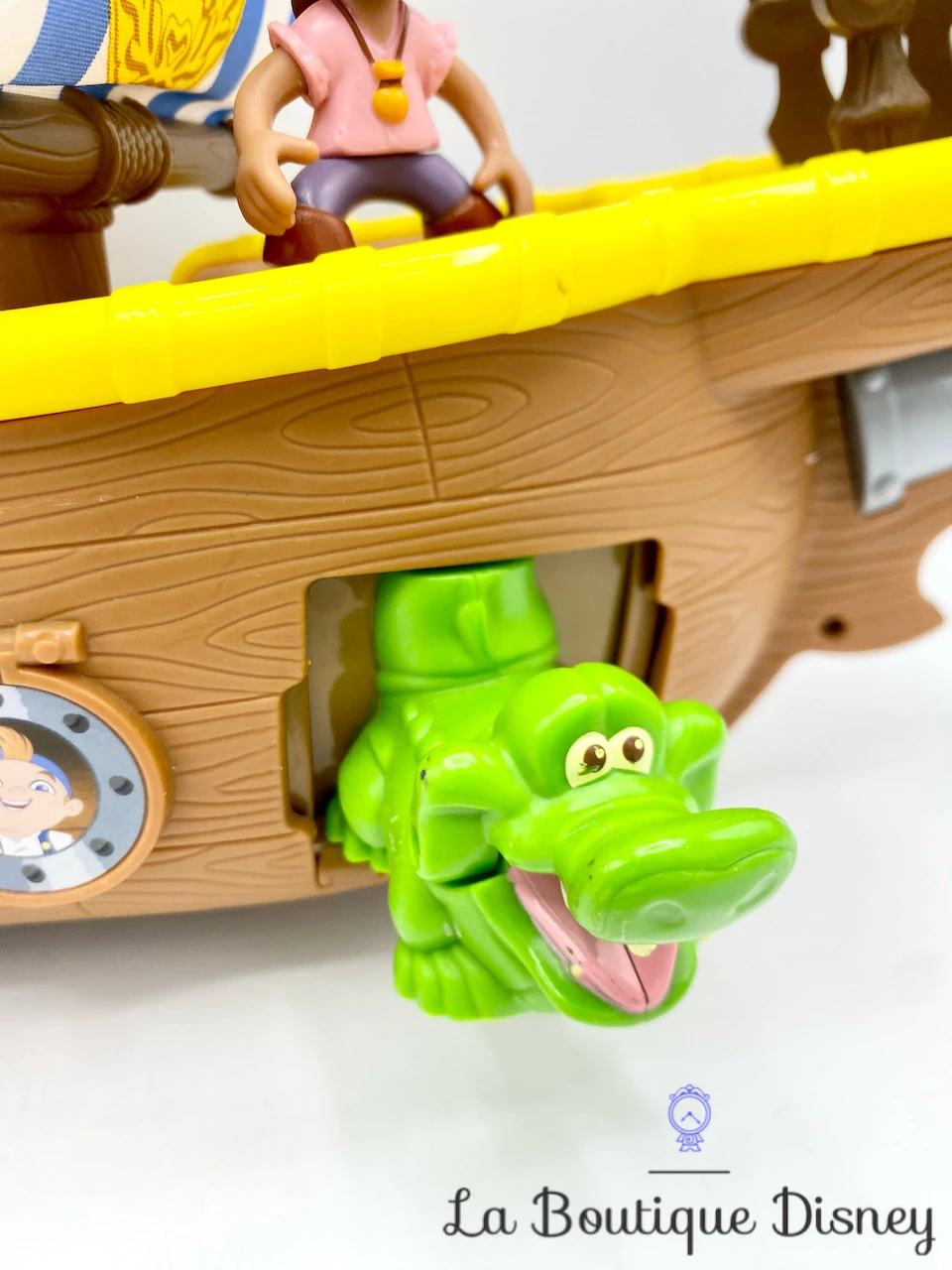 Jouet Bucky Bateau Musical Jake Et Les Pirates Du Pays Imaginaire Disney Mattel 2011 Figurines 5 Jouet Bucky Bateau Musical Jake Et Les Pirates Du Pays Imaginaire Disney Mattel 2011 Figurines – Image 3