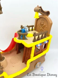 Jouet Bucky Bateau Musical Jake Et Les Pirates Du Pays Imaginaire Disney Mattel 2011 Figurines 16 Jouet Bucky Bateau Musical Jake Et Les Pirates Du Pays Imaginaire Disney Mattel 2011 Figurines -Meilleur Jouets Magasin jouet bateau jake pirate adventure bucky disney mattel musical pirates pays imaginaire 7