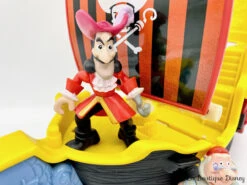 Jouet Bateau Hook's Jolly Roger Jake Et Les Pirates Du Pays Imaginaire Disney Mattel 2012 Capitaine Crochet -Meilleur Jouets Magasin jouet bateau jake pirates pays imaginaire mattel 2012 crochet mouche 2
