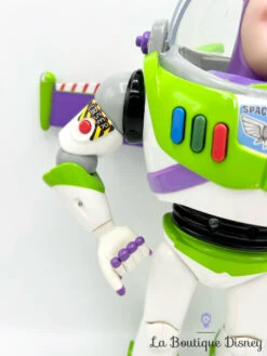 Jouet Figurine Buzz L'éclair Toy Story Disneyland Paris Disney Articulé Parlant Space Ranger Espace 32 Cm -Meilleur Jouets Magasin jouet buzz eclair disneyland paris 2019 disney toy story anglais sonore parlant 6