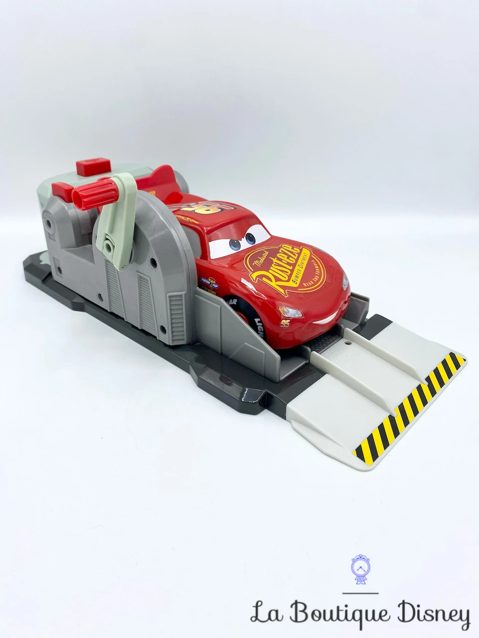 Jouet Flash McQueen Cars Cascadeur Disney Pixar Mattel Voiture Lanceur 4 Jouet Flash McQueen Cars Cascadeur Disney Pixar Mattel Voiture Lanceur – Image 2