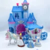 Château Magiclip Cendrillon Fairytale Castle Disney Princess Mattel Carrosse Figurine Polly Clip 1 Château Magiclip Cendrillon Fairytale Castle Disney Princess Mattel Carrosse Figurine Polly Clip -Meilleur Jouets Magasin jouet chateau magiclip cendrillon carrosse disney princess mattel polly clip 1