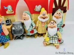 Jouet Atelier Joaillerie Des 7 Nains Mini Poupées Disney Princesses Simba Toys Blanche Neige Et Les Sept Nains Pyjama Chaumière -Meilleur Jouets Magasin jouet chaumiere blanche neige et les sept nains pyjama disney simba toys mini poupees nuit 4