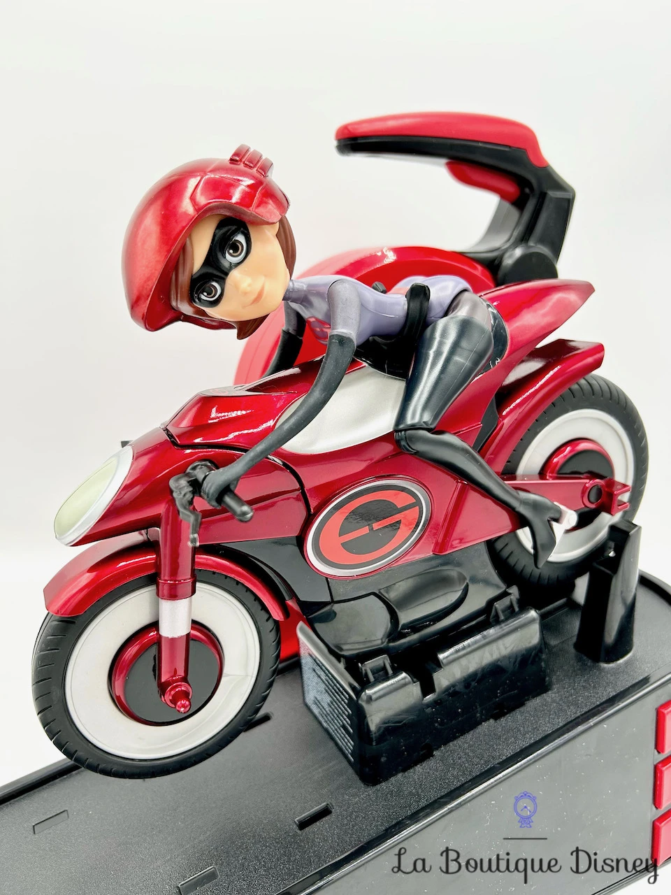 Jouet Elastigirl Et Sa Moto Les Indestructibles 2 Disney Pixar Jakks Pacific 4 Jouet Elastigirl Et Sa Moto Les Indestructibles 2 Disney Pixar Jakks Pacific – Image 2