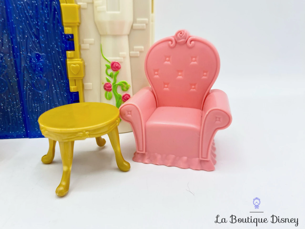 Figurine Fashion Polly Pocket Château La Belle Et La Bête Boutique Royale Disney Mattel 2009 Mini Poupée 5 Figurine Fashion Polly Pocket Château La Belle Et La Bête Boutique Royale Disney Mattel 2009 Mini Poupée – Image 3
