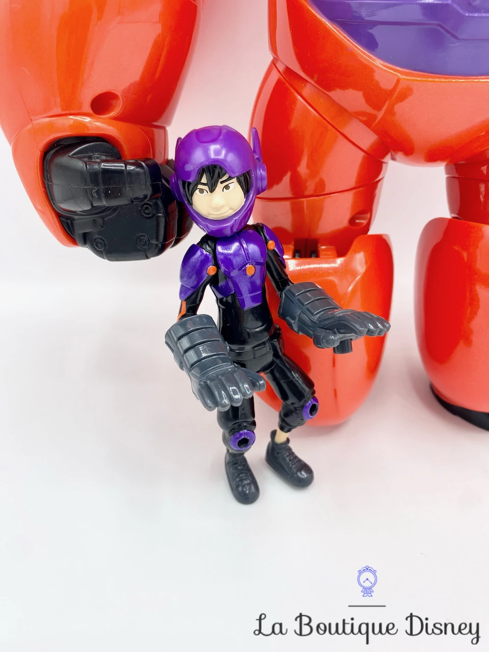 Jouet Figurine De Luxe Baymax Volant Les Nouveaux Héros Disney Bandai 2014 Big Hero 6 Robot Rouge 6 Jouet Figurine De Luxe Baymax Volant Les Nouveaux Héros Disney Bandai 2014 Big Hero 6 Robot Rouge – Image 4