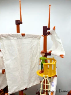 Ensemble De Jeu Figurines Bateau Jolly Roger Capitaine Crochet Peter Pan Disney Heroes Adventures Famosa Vintage 17 Ensemble De Jeu Figurines Bateau Jolly Roger Capitaine Crochet Peter Pan Disney Heroes Adventures Famosa Vintage -Meilleur Jouets Magasin jouet figurines bateau capitaine crochet peter pan pirates disney heroes famosa vintage 6