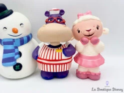 Jouet Figurines De Bain Docteur La Peluche Disney Store Doc Chocotte Caline Squeakers Hallie 9 Jouet Figurines De Bain Docteur La Peluche Disney Store Doc Chocotte Caline Squeakers Hallie -Meilleur Jouets Magasin jouet figurines de bain docteur la peluche disney store 1