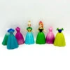 Figurines Magiclip Elsa Anna La Reine Des Neiges Disney Polly Clip Princesses Robes 1 Figurines Magiclip Elsa Anna La Reine Des Neiges Disney Polly Clip Princesses Robes -Meilleur Jouets Magasin jouet figurines magiclip anna elsa la reine des neiges disney polly clip 0