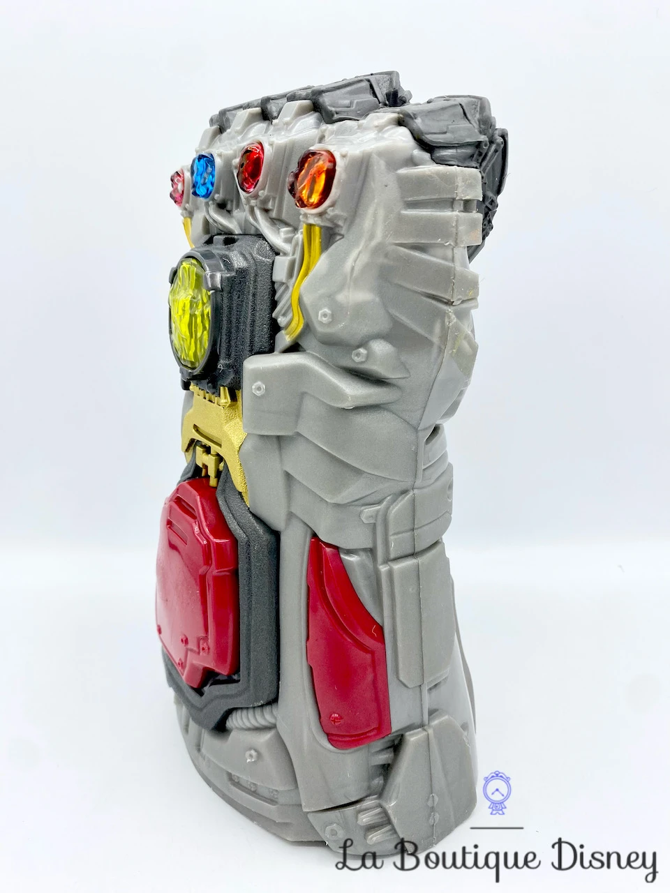 Hasbro Jouet Gant électronique D'Infinité De Thanos Marvel Avengers Endgame Infinity Gauntlet Accessoire Déguisement 4 Hasbro Jouet Gant électronique D'Infinité De Thanos Marvel Avengers Endgame Infinity Gauntlet Accessoire Déguisement – Image 2