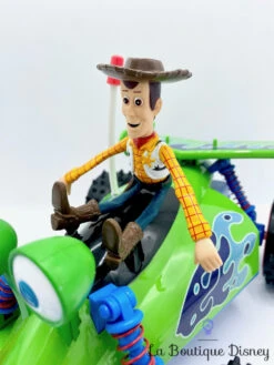Jouet Voiture Télécommandé Woody Grande RC Toy Story Disney IMC Toys Véhicule Radiocommandé 14 Jouet Voiture Télécommandé Woody Grande RC Toy Story Disney IMC Toys Véhicule Radiocommandé -Meilleur Jouets Magasin jouet voiture radio commandee woody toy story disney imc toys telecommande buggy dickie 4