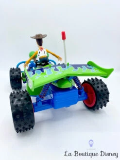 Jouet Voiture Télécommandé Woody Grande RC Toy Story Disney IMC Toys Véhicule Radiocommandé 13 Jouet Voiture Télécommandé Woody Grande RC Toy Story Disney IMC Toys Véhicule Radiocommandé -Meilleur Jouets Magasin jouet voiture radio commandee woody toy story disney imc toys telecommande buggy dickie 7