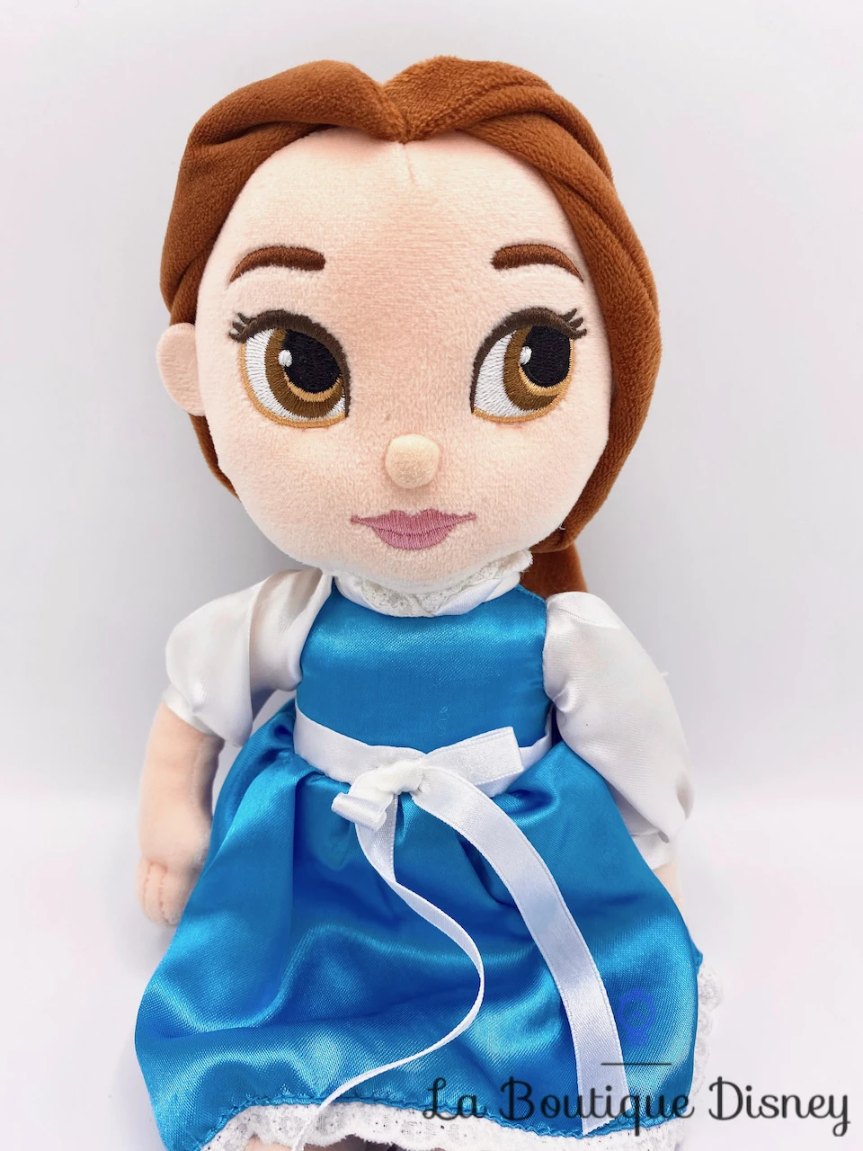Peluche Belle Animators Collection Disney Store La Belle Et La Bête Poupée Enfant 32 Cm 4 Peluche Belle Animators Collection Disney Store La Belle Et La Bête Poupée Enfant 32 Cm – Image 2
