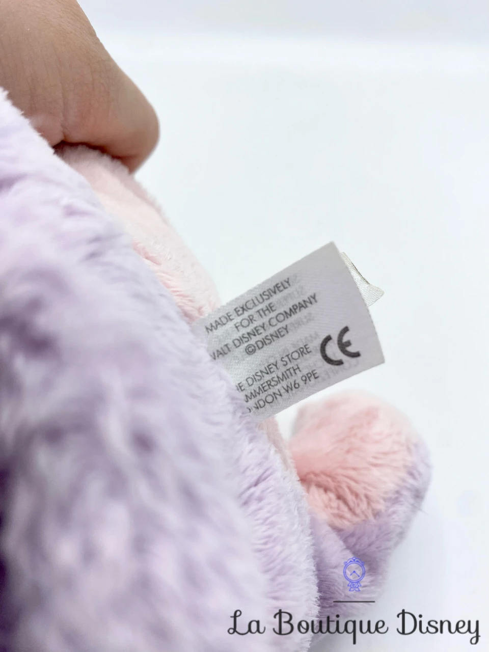 Peluche Bourriquet Violet Rose Disney Store Winnie L'ourson âne 25 Cm 8 Peluche Bourriquet Violet Rose Disney Store Winnie L'ourson âne 25 Cm – Image 6