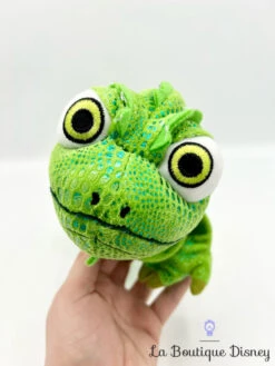 Peluche Bracelet Pascal Raiponce Disney Parks 2018 Disneyland Caméléon Vert à Enrouler Poignet -Meilleur Jouets Magasin peluche bracelet pascal cameleon raiponce disney parks disneyland 2018 poignet bras 5