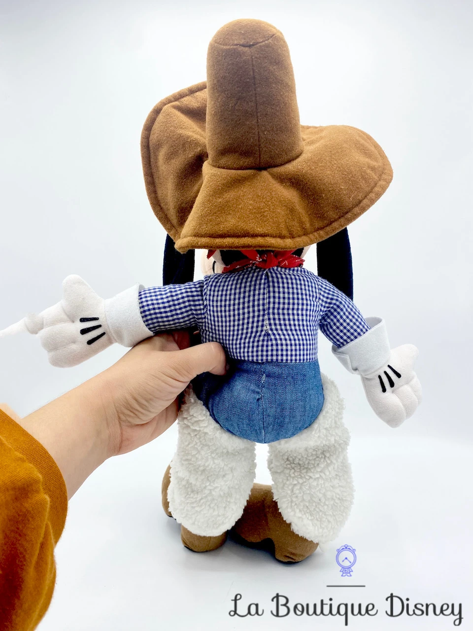 Peluche Dingo Cow Boy Euro Disney Disneyland Aventurier Western Vintage 42 Cm 6 Peluche Dingo Cow Boy Euro Disney Disneyland Aventurier Western Vintage 42 Cm – Image 4