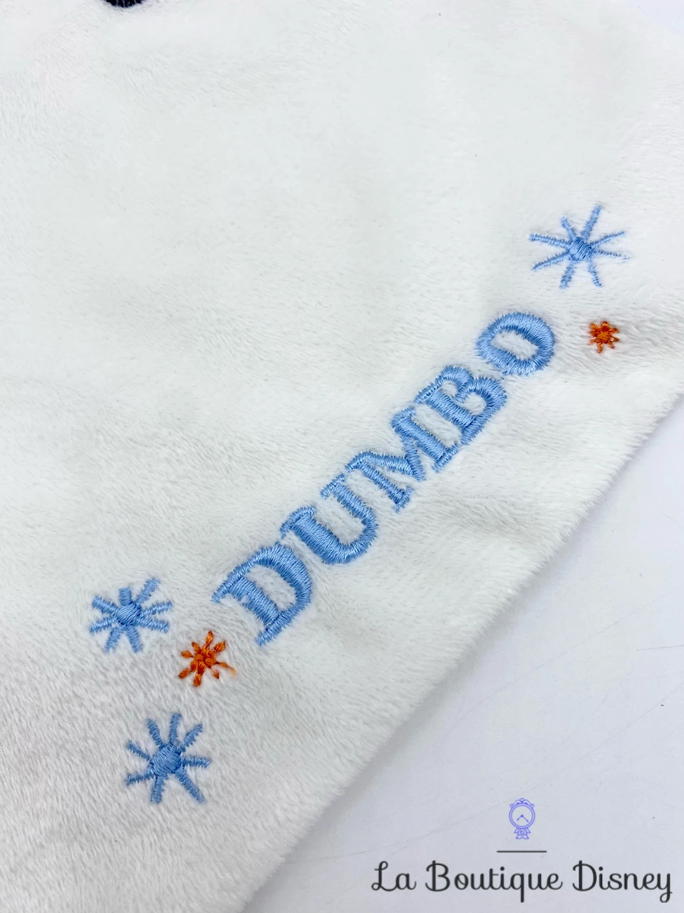 Peluche Doudou Dumbo Disney éléphant Gris Blanc Carré 5 Peluche Doudou Dumbo Disney éléphant Gris Blanc Carré – Image 3