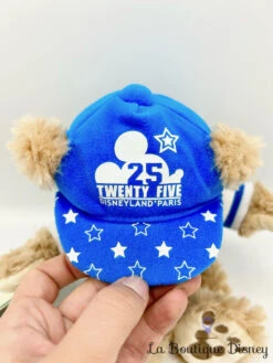 Peluche Duffy 25 ème Anniversaire Disneyland Paris 25 Ans The Disney Bear Ours Casquette Twenty Five -Meilleur Jouets Magasin peluche duffy the disney bear 25 eme anniversaire disneyland paris 2017 25 ans twenty five ours veste bleue 3