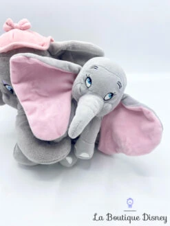 Peluche Dumbo Mrs Jumbo Disney Parks éléphant Gris Bébé Maman 33 Cm -Meilleur Jouets Magasin peluche dumbo mrs jumbo disney parks elephant gris maman bebe 6