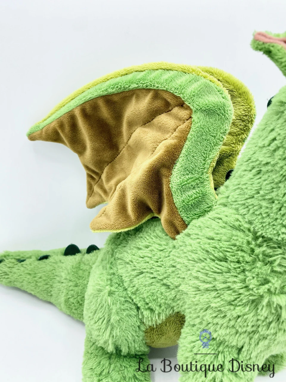 Peluche Elliott Le Dragon Disneyland Paris Disney Vert Ailes 30 Cm 8 Peluche Elliott Le Dragon Disneyland Paris Disney Vert Ailes 30 Cm – Image 6