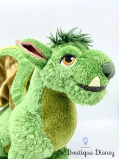Peluche Elliott Le Dragon Disneyland Paris Disney Vert Ailes 30 Cm 12 Peluche Elliott Le Dragon Disneyland Paris Disney Vert Ailes 30 Cm -Meilleur Jouets Magasin peluche eliott dragon vert disney store peter ailes 13