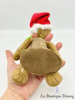 Peluche épaule Groot Père Noël Disney Parks Disneyland Les Gardiens De La Galaxie Marvel Peluche Aimantée 19 Cm -Meilleur Jouets Magasin peluche epaule groot noel disney parks disneyland bonnet pere noel aimant 6