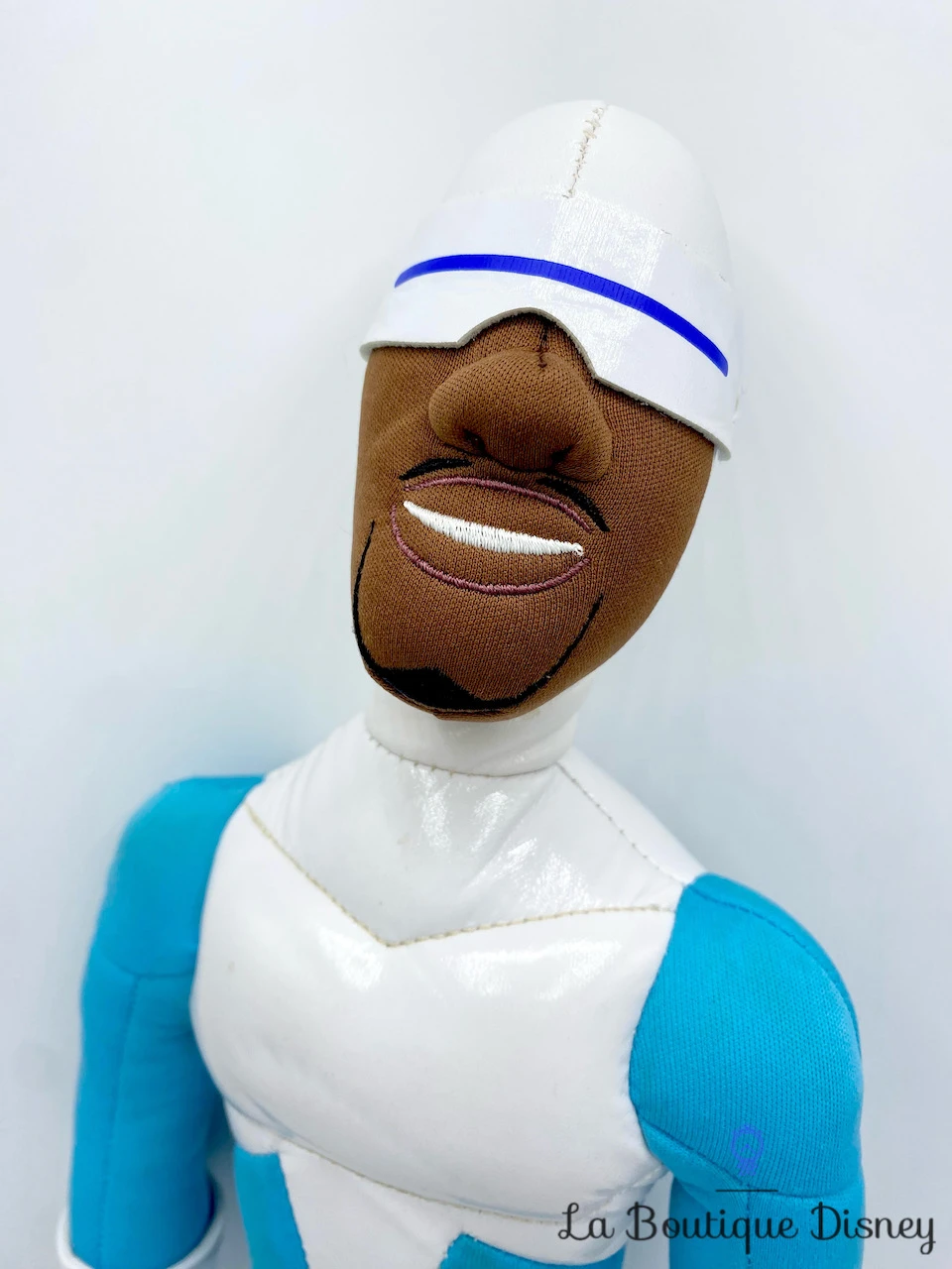 Peluche Frozone Les Indestructibles 2 Disneyland Paris 2017 Disney Poupée Chiffon Lucius Best Super Héros 48 Cm 4 Peluche Frozone Les Indestructibles 2 Disneyland Paris 2017 Disney Poupée Chiffon Lucius Best Super Héros 48 Cm – Image 2