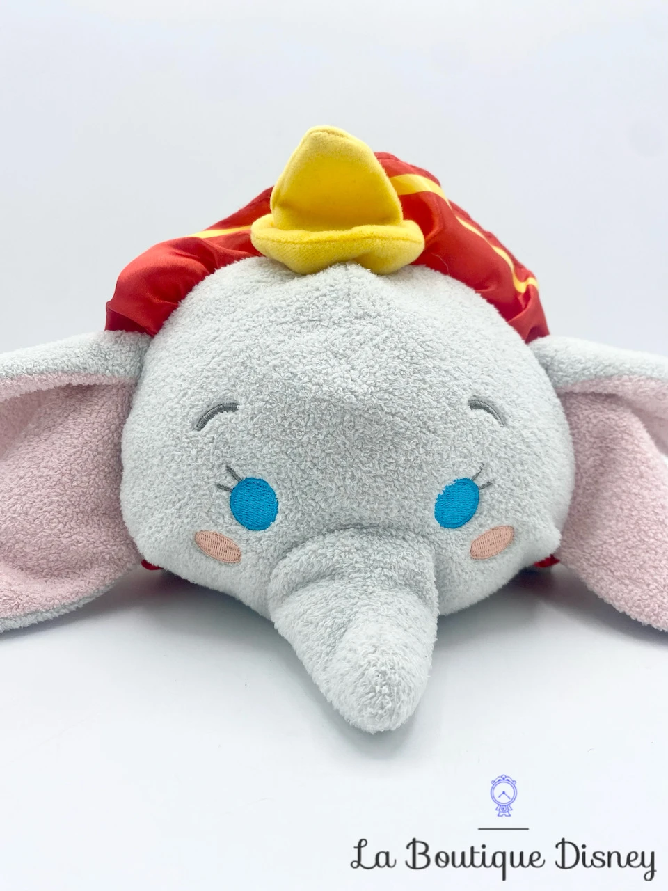 Peluche Grand Tsum Tsum Dumbo Disney Store éléphant Gris XXL Géant 4 Peluche Grand Tsum Tsum Dumbo Disney Store éléphant Gris XXL Géant – Image 2