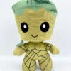 Peluche Groot Les Gardiens De La Galaxie Disney Store ShopDisney Branche Arbre 28 Cm -Meilleur Jouets Magasin peluche groot les gardiens de la galaxie marvel disney store shopdisney arbre branche 2
