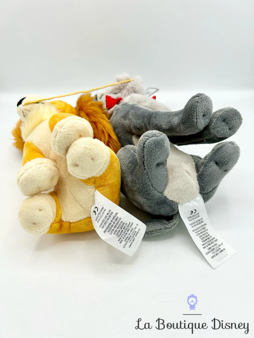 Peluche La Belle Et Le Clochard Noël Bisous Disney Store 2019 Chiens Nez Aimanté 7 Peluche La Belle Et Le Clochard Noël Bisous Disney Store 2019 Chiens Nez Aimanté – Image 5