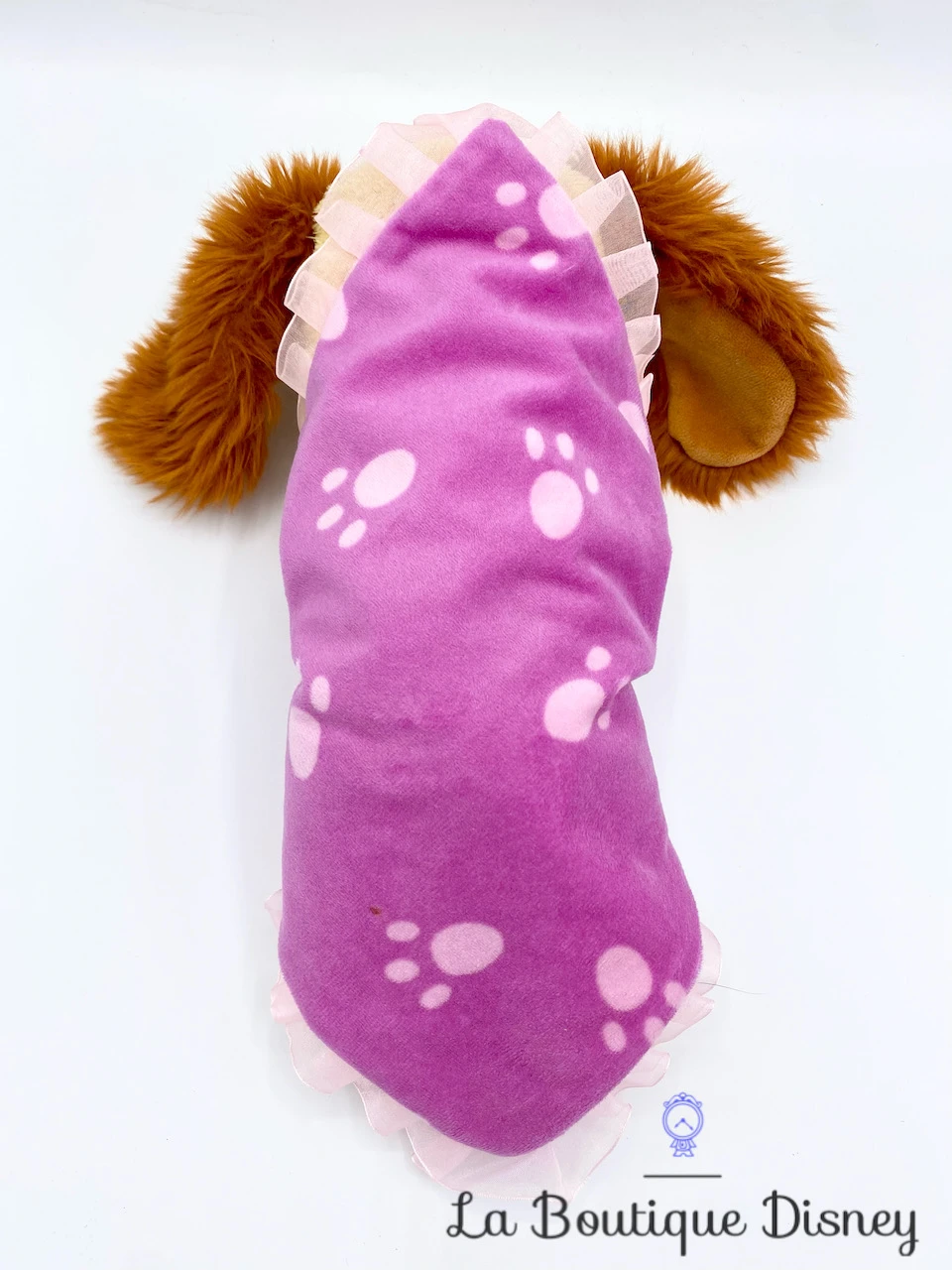 Peluche Lady La Belle Et Le Clochard Disney Babies Disneyland Paris 2019 Couffin Couverture Rose Coeur 6 Peluche Lady La Belle Et Le Clochard Disney Babies Disneyland Paris 2019 Couffin Couverture Rose Coeur – Image 4