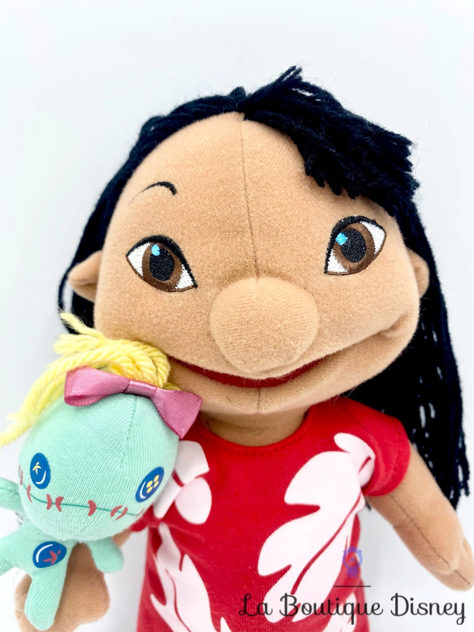 Peluche Lilo Souillon Disney Hasbro 2002 Lilo Et Stitch 28 Cm 4 Peluche Lilo Souillon Disney Hasbro 2002 Lilo Et Stitch 28 Cm – Image 2