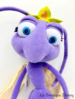 Peluche Princesse Atta 1001 Pattes XXL Disney Store Insecte Fourmi Violet Articulé 58 Cm -Meilleur Jouets Magasin peluche princesse atta 1001 pattes disney store vintage fourmis violette feuilles xxl grand format 4