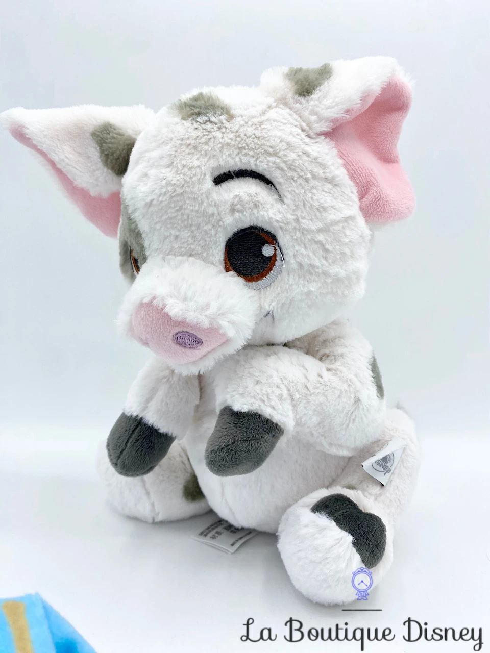 Peluche Pua Vaiana Emmaillotée Disney Parks Cochon Blanc Couverture Cocon 30 Cm 5 Peluche Pua Vaiana Emmaillotée Disney Parks Cochon Blanc Couverture Cocon 30 Cm – Image 3