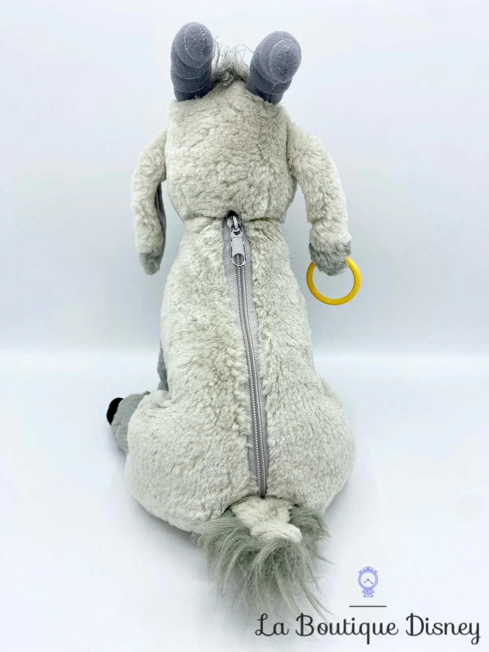 Peluche Range Pyjama Djali Chèvre Le Bossu De Notre Dame Disney Jemini Vintage 29 Cm 7 Peluche Range Pyjama Djali Chèvre Le Bossu De Notre Dame Disney Jemini Vintage 29 Cm – Image 5