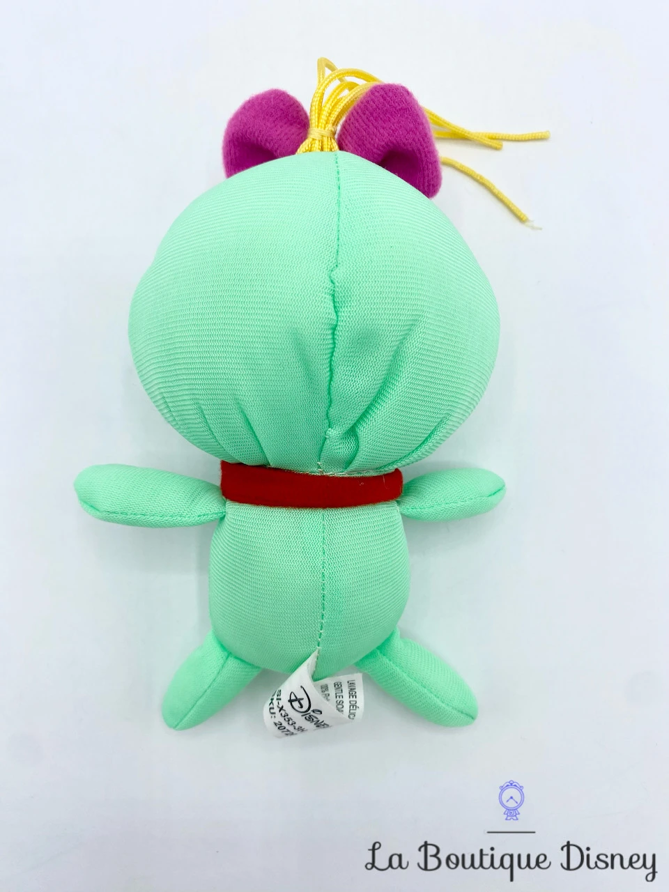 Peluche Souillon Lilo Et Stitch Disneyland Paris Disney Scrump Doudou Vert 18 Cm 5 Peluche Souillon Lilo Et Stitch Disneyland Paris Disney Scrump Doudou Vert 18 Cm – Image 3