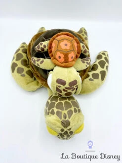 Peluche Crush Et Squiz Tortues Disneyland Paris Disney Le Monde De Némo Vert Marron 36 Cm -Meilleur Jouets Magasin peluche squiz crush disneyland disney tortue le monde de nemo maman petit fils 4
