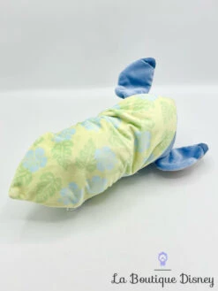 Peluche Stitch Disney Babies Disneyland Paris 2021 Monstre Bleu Couffin Couverture Guitare -Meilleur Jouets Magasin peluche stitch disney babies disneyland couverture couffin bebe 1